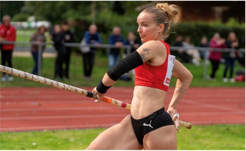 Fiona Heinzmann, Stabhochsprung
